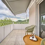 Daire A 2 Spacious W Big Balcony 4 Min Walk To