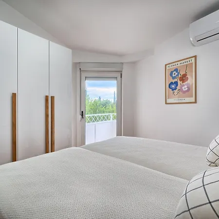Lejlighed A 2 Spacious W Big Balcony 4 Min Walk To Split